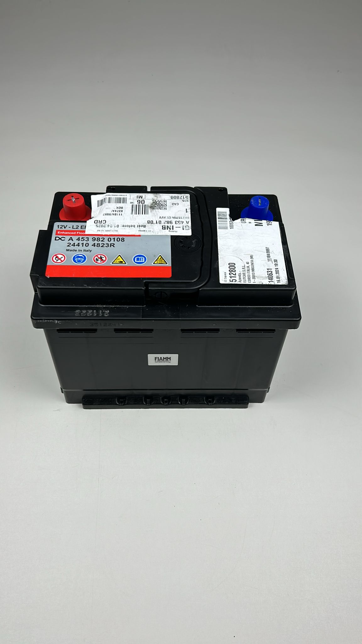 Interstate Batteries JMP2500 – Batteria Di Avviamento Portatile 12V, 1500A, 25000mAh, Power Bank Per Auto E Dispositivi Elettronici