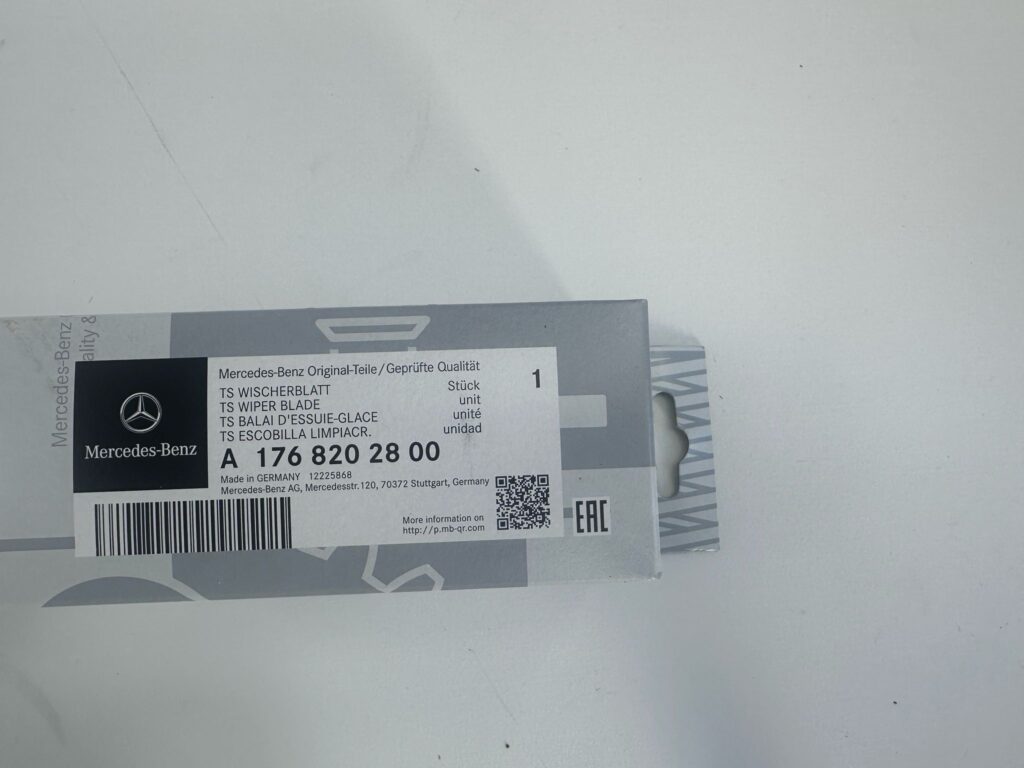 Spazzola tergicristallo anteriore - A1768202800